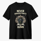 Gunn Modern Tartan Crest 2D T-shirt - Never Underestimate Style