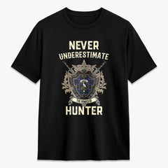 Hunter Modern Tartan Crest 2D T-shirt - Never Underestimate Style