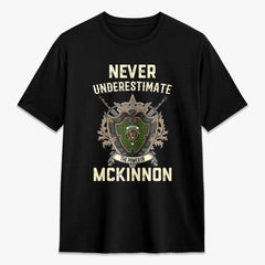 McKinnon Hunting Modern Tartan Crest 2D T-shirt - Never Underestimate Style