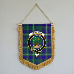 Hamilton Hunting Modern Tartan Crest Wall Hanging Banner - Wood Pole