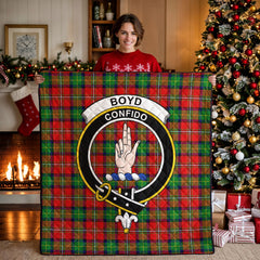 Boyd Modern Tartan Crest Quilt
