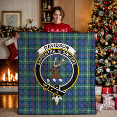 Davidson of Tulloch Tartan Crest Quilt