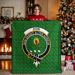 Don Tartan Crest Quilt