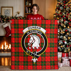 Dunbar Modern Tartan Crest Quilt