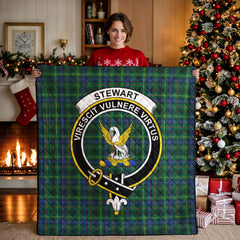 Stewart Hunting Modern Tartan Crest Quilt