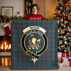 Wood Tartan Crest Quilt