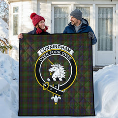 Cunningham Hunting Modern Tartan Crest Quilt