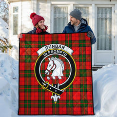 Dunbar Modern Tartan Crest Quilt