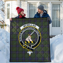 McMillan Hunting Modern Tartan Crest Quilt