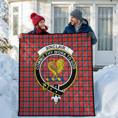 Sinclair Modern Tartan Crest Quilt