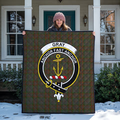 Gray Tartan Crest Quilt