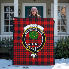 Hogg Tartan Crest Quilt