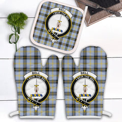 Bell Of The Borders Tartan Crest Oven Mitt And Pot Holder (2 Oven Mitts + 1 Pot Holder)
