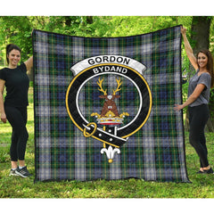 Gordon Dress Tartan Crest Quilt