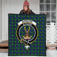 Gordon Modern Tartan Crest Quilt