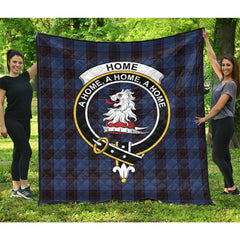 Home (Hume) Tartan Crest Quilt