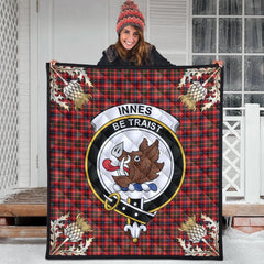 Innes Modern Tartan Crest Premium Quilt - Gold Thistle Style