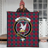 Lindsay Modern Tartan Crest Quilt