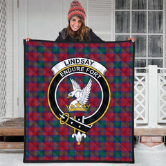 Lindsay Modern Tartan Crest Quilt
