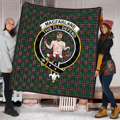 MacFarlane Hunting Tartan Crest Quilt