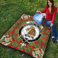MacGregor Modern Tartan Crest Premium Quilt - Gold Thistle Style