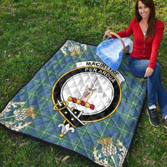 MacIntyre Hunting Ancient Tartan Crest Premium Quilt - Gold Thistle Style