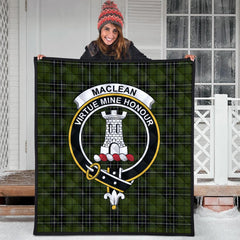 MacLean Hunting Tartan Crest Quilt