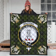 MacLean Hunting Tartan Crest Premium Quilt - Gold Thistle Style