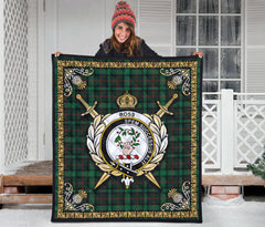 Ross Hunting Modern Tartan Crest Premium Quilt - Celtic Thistle Style