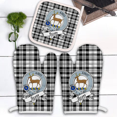 Scott Black White Modern Tartan Crest Oven Mitt And Pot Holder (2 Oven Mitts + 1 Pot Holder)