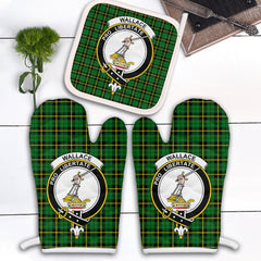 Wallace Hunting Green Tartan Crest Oven Mitt And Pot Holder (2 Oven Mitts + 1 Pot Holder)