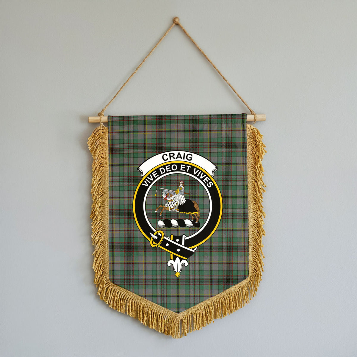 Craig Tartan Crest Wall Hanging Banner - Wood Pole