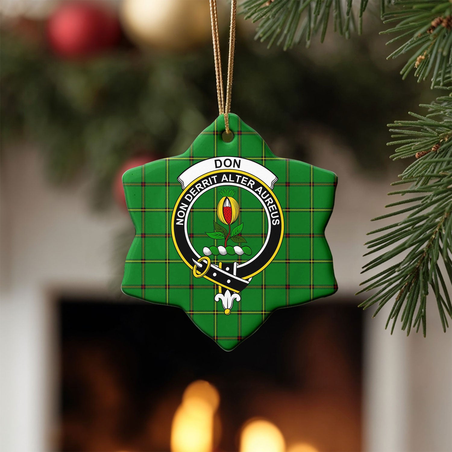 Don Tartan Crest Christmas Ceramic Ornament