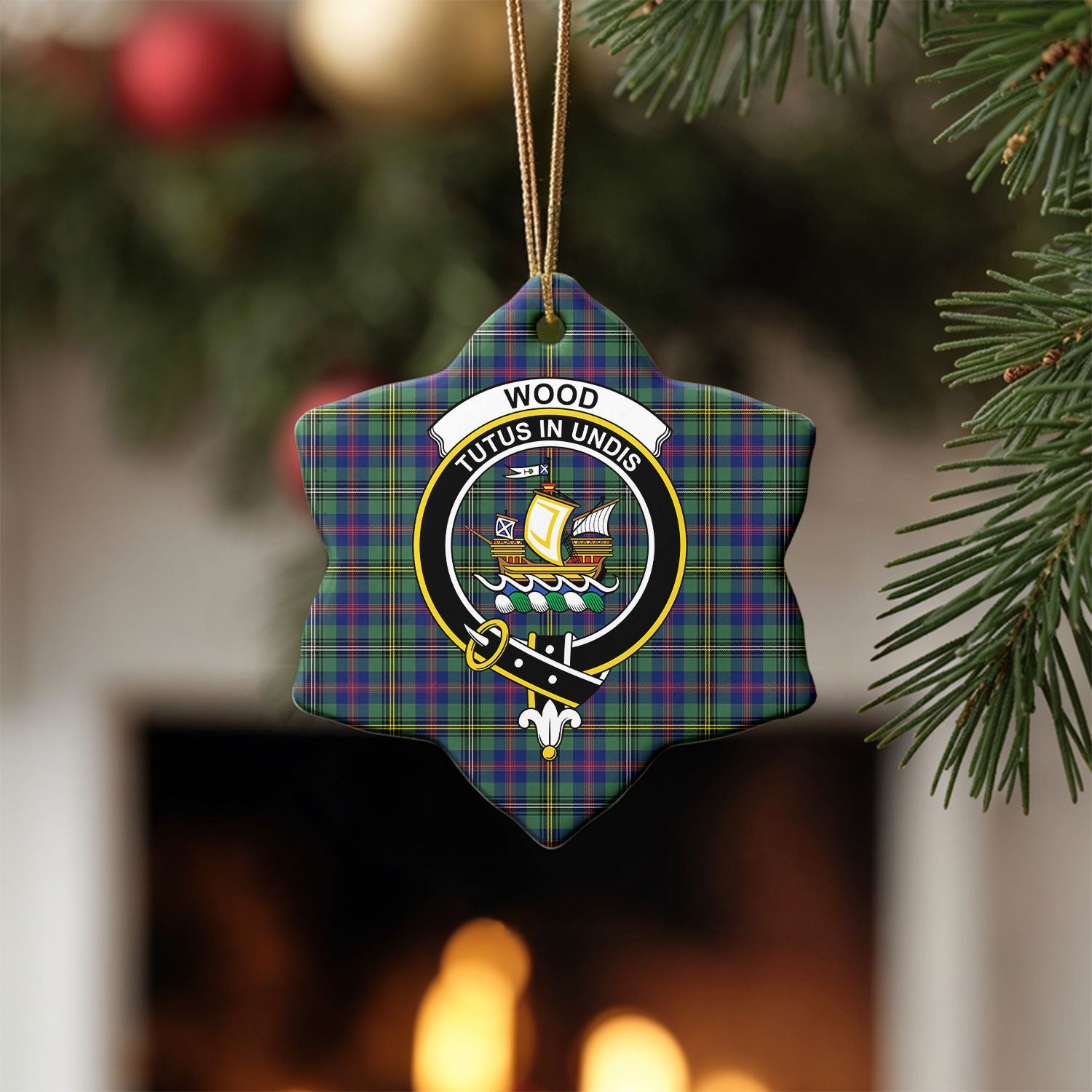 Wood Tartan Crest Christmas Ceramic Ornament