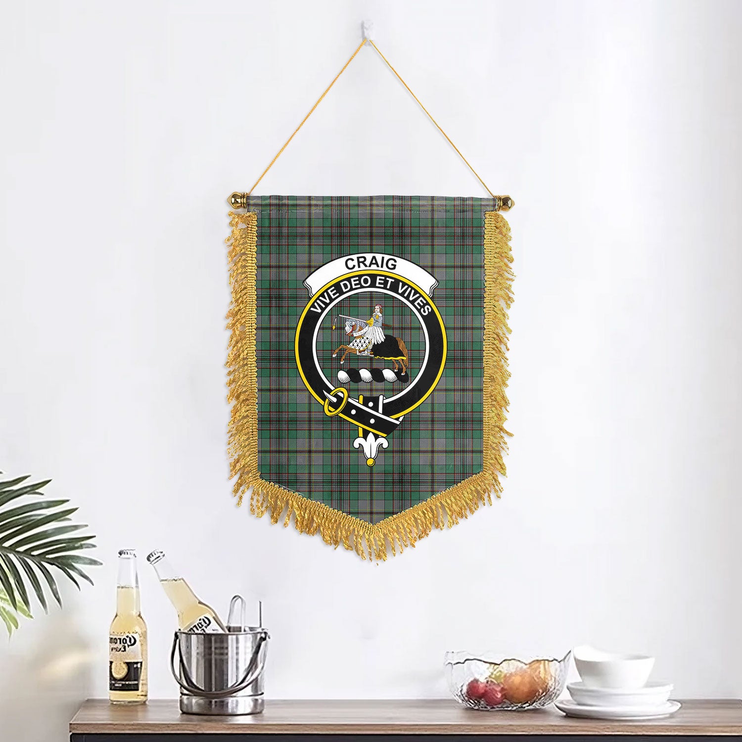 Craig Tartan Crest Wall Hanging Banner