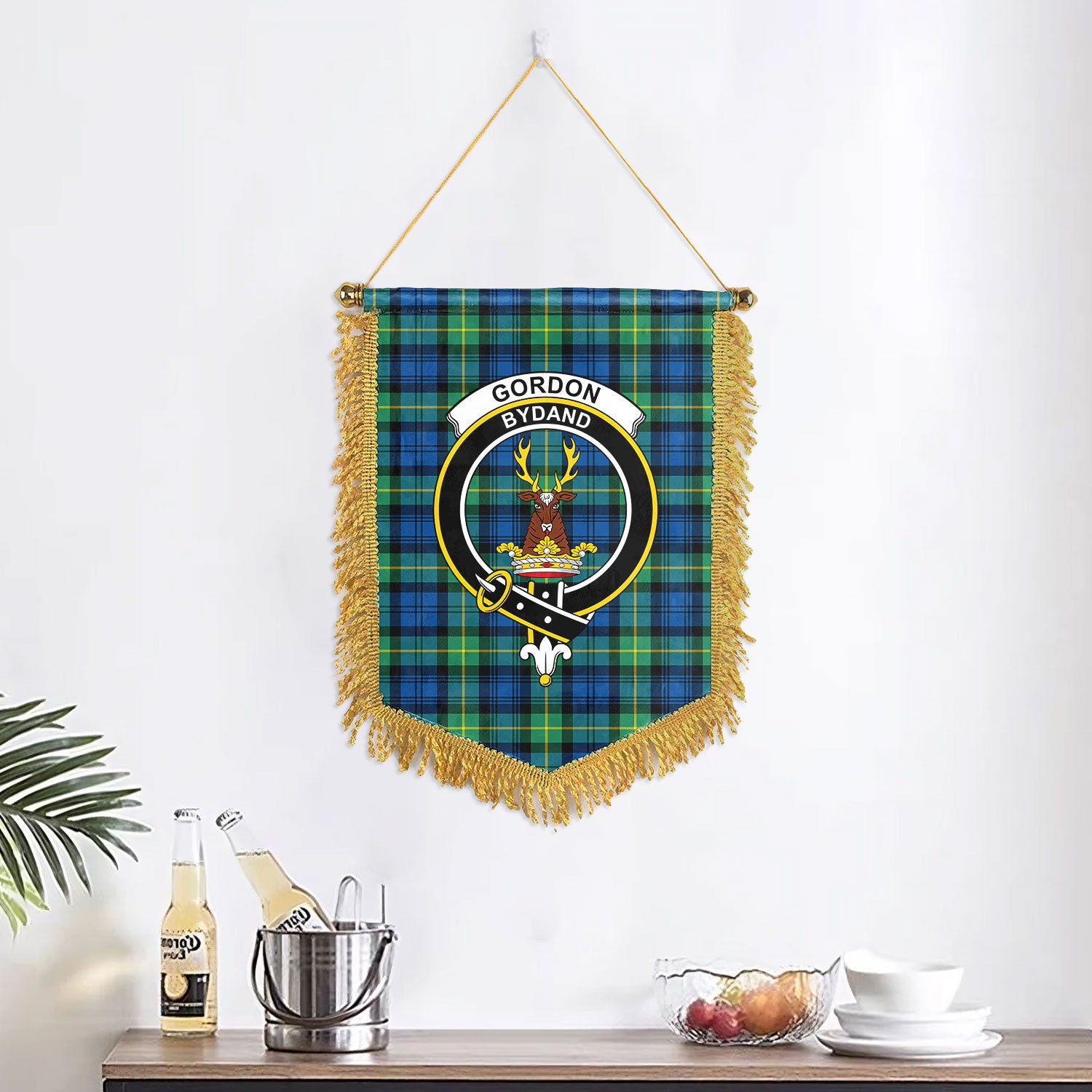Gordon Ancient Tartan Crest Wall Hanging Banner