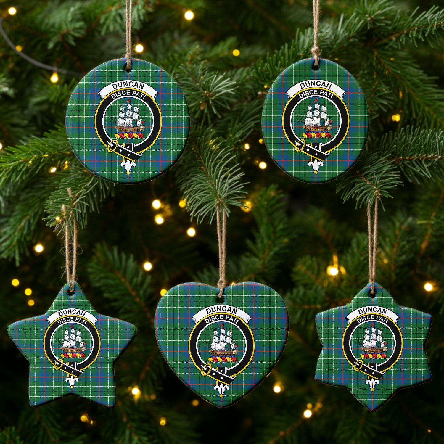 Duncan Ancient Tartan Crest Christmas Ceramic Ornament