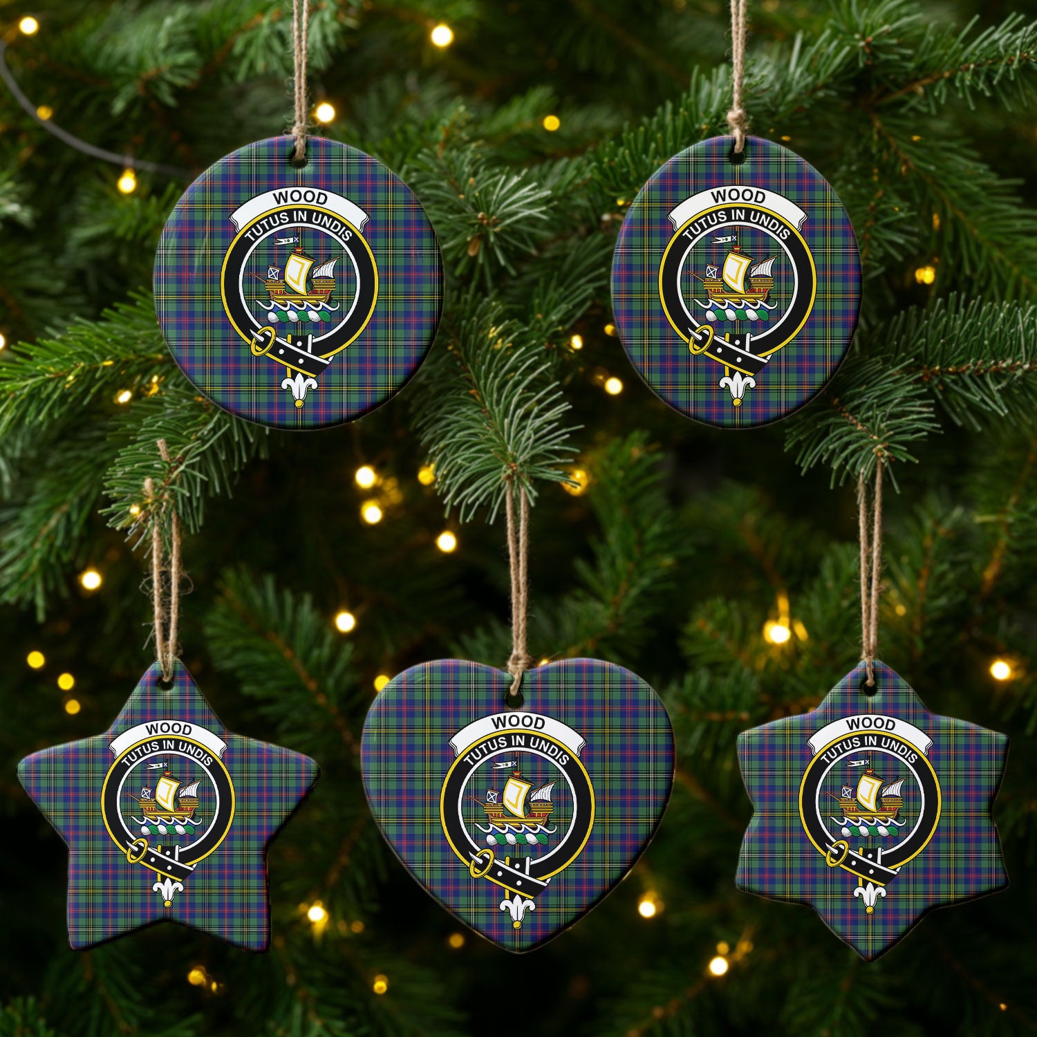 Wood Tartan Crest Christmas Ceramic Ornament