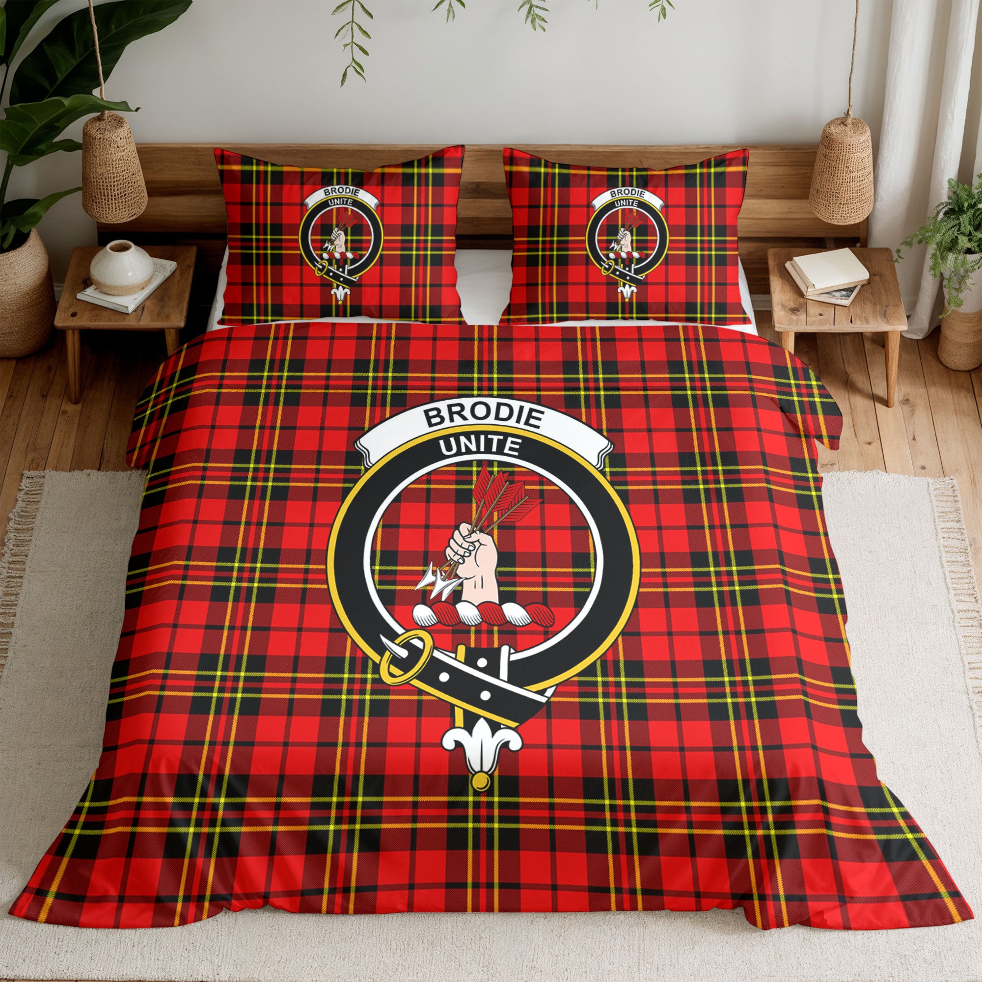 Brodie Modern Tartan Crest Bedding Set