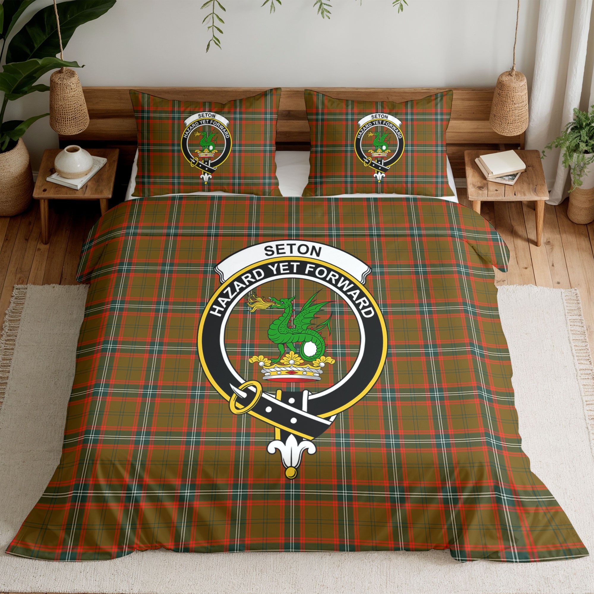 Seton Hunting Modern Tartan Crest Bedding Set