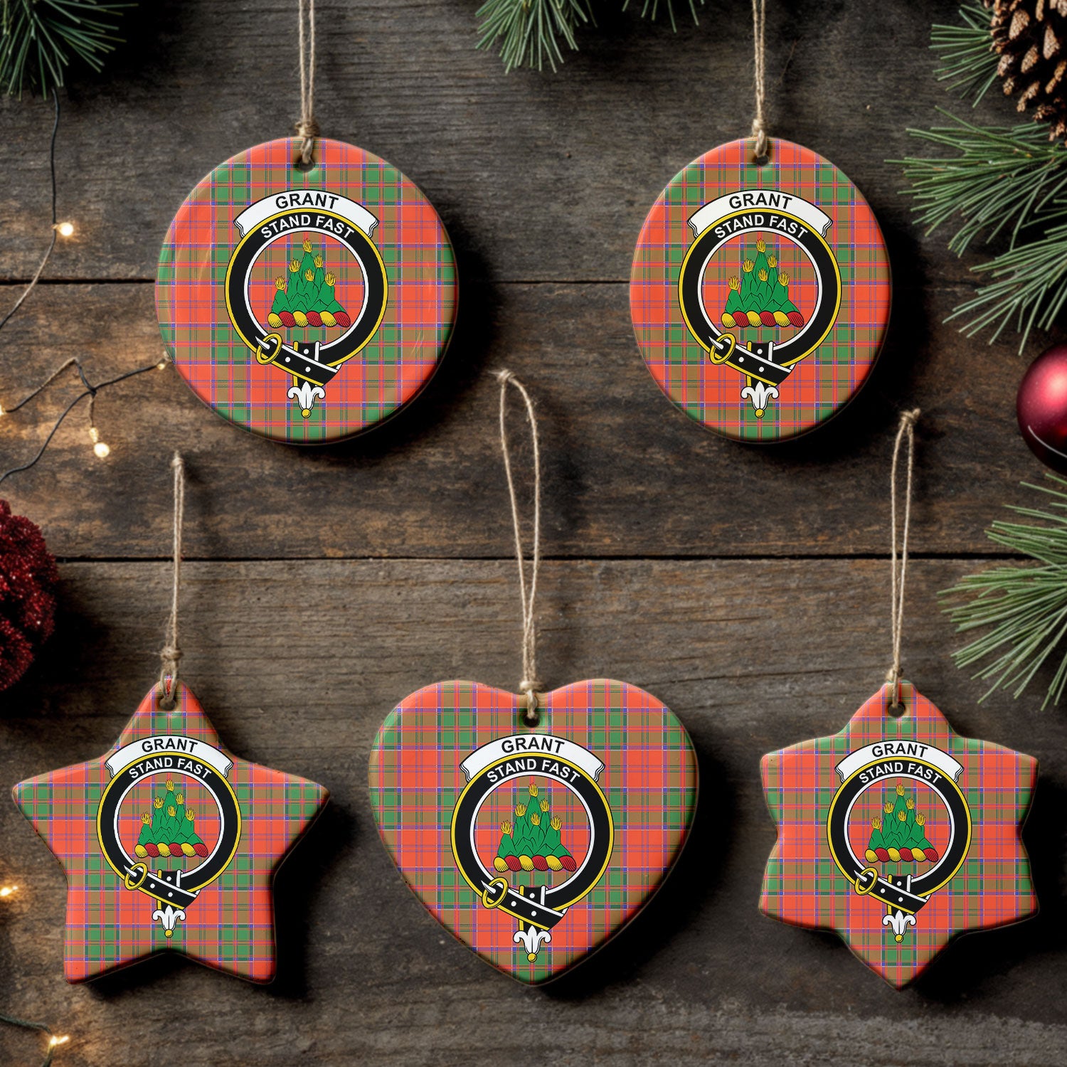 Grant Ancient Tartan Crest Christmas Ceramic Ornament