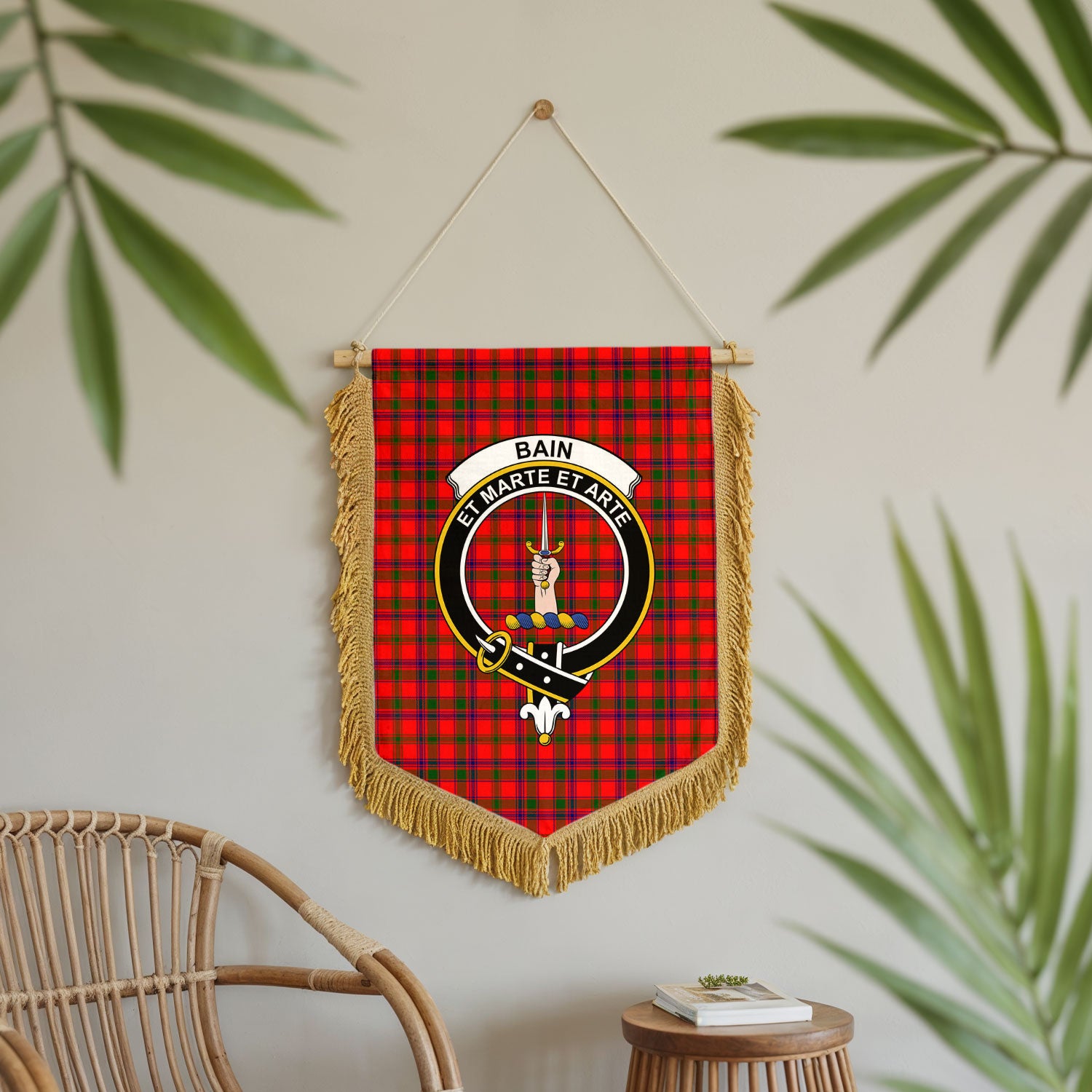Bain Tartan Crest Wall Hanging Banner - Wood Pole