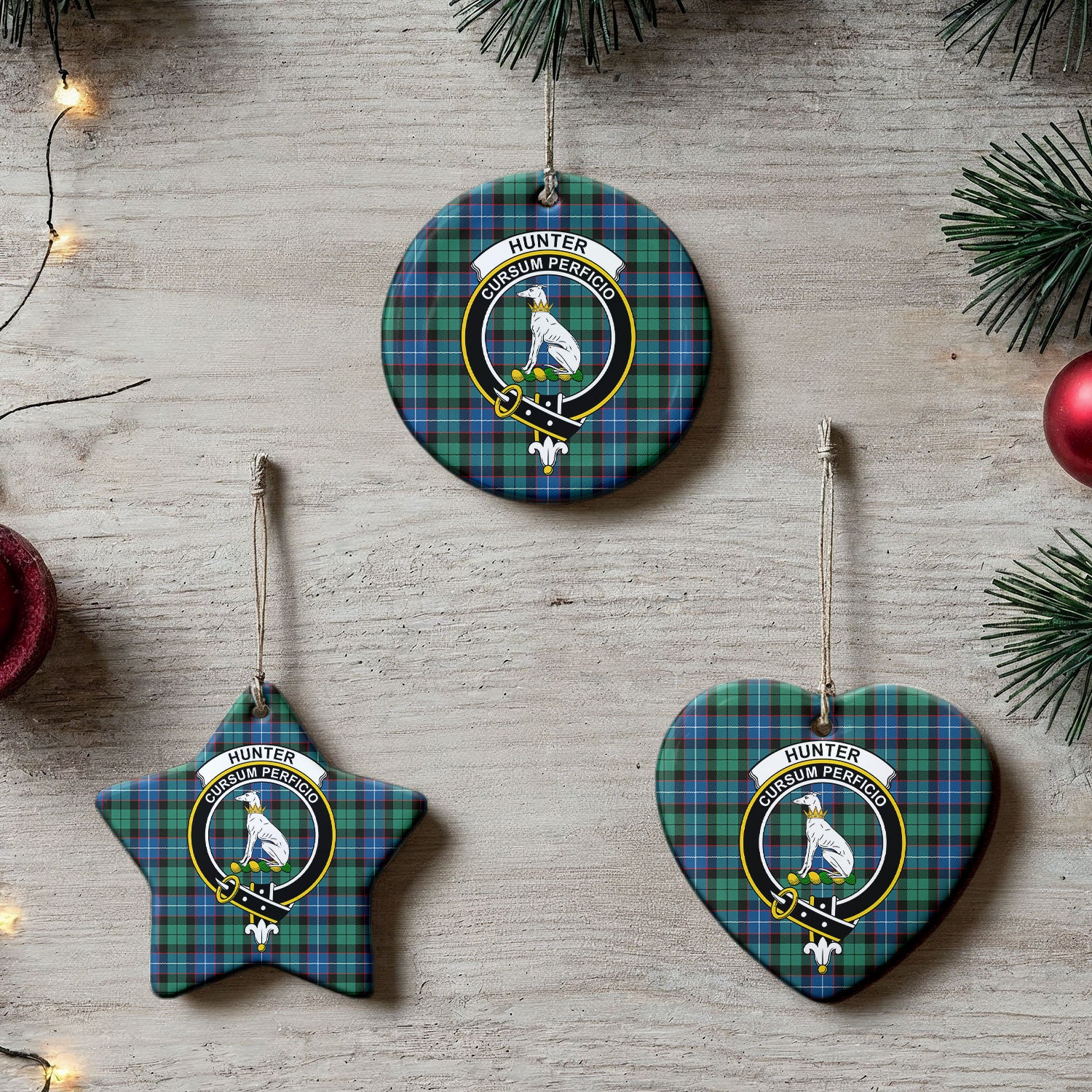 Hunter Ancient Tartan Crest Christmas Ceramic Ornament
