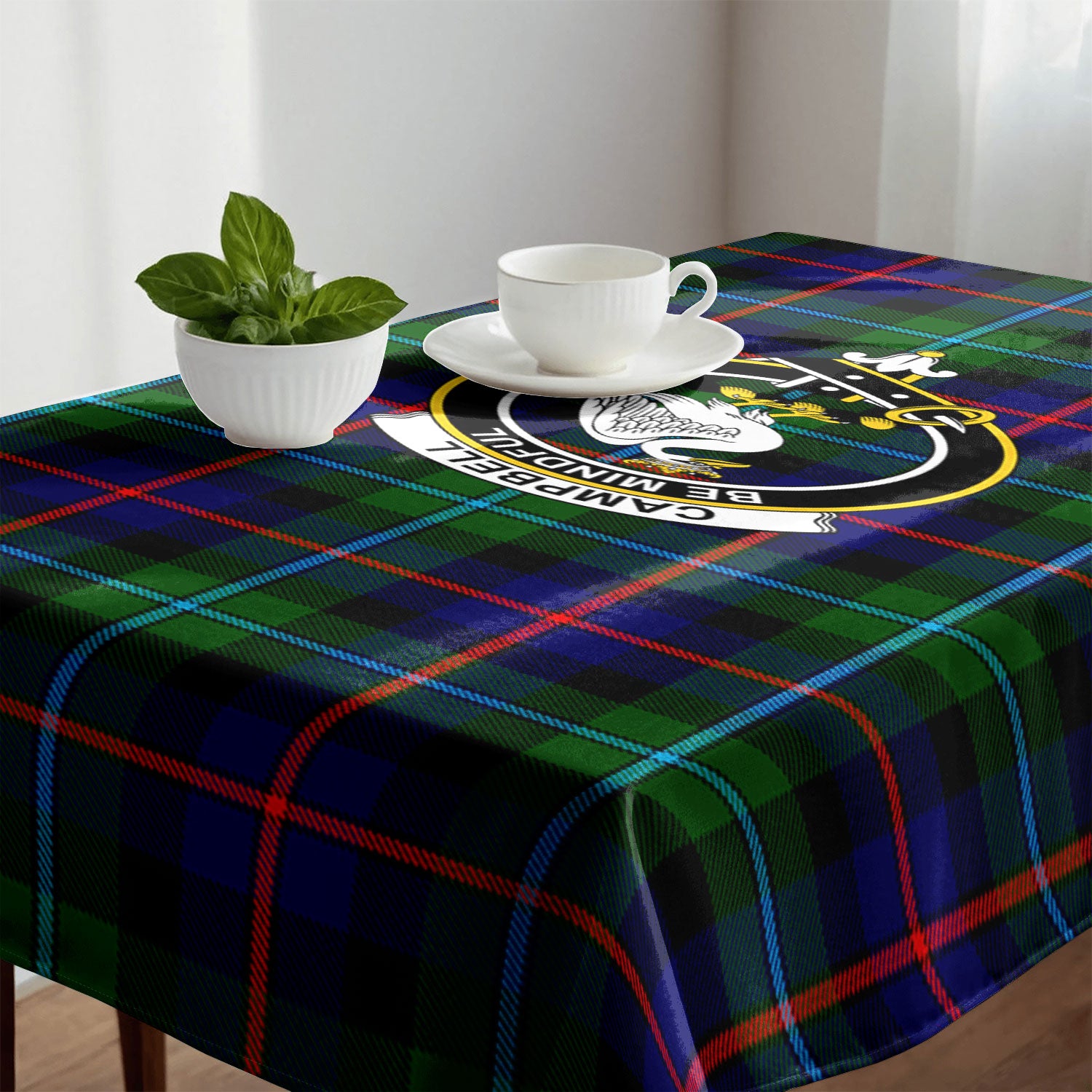Campbell of Cawdor Modern Tartan Crest Tablecloth