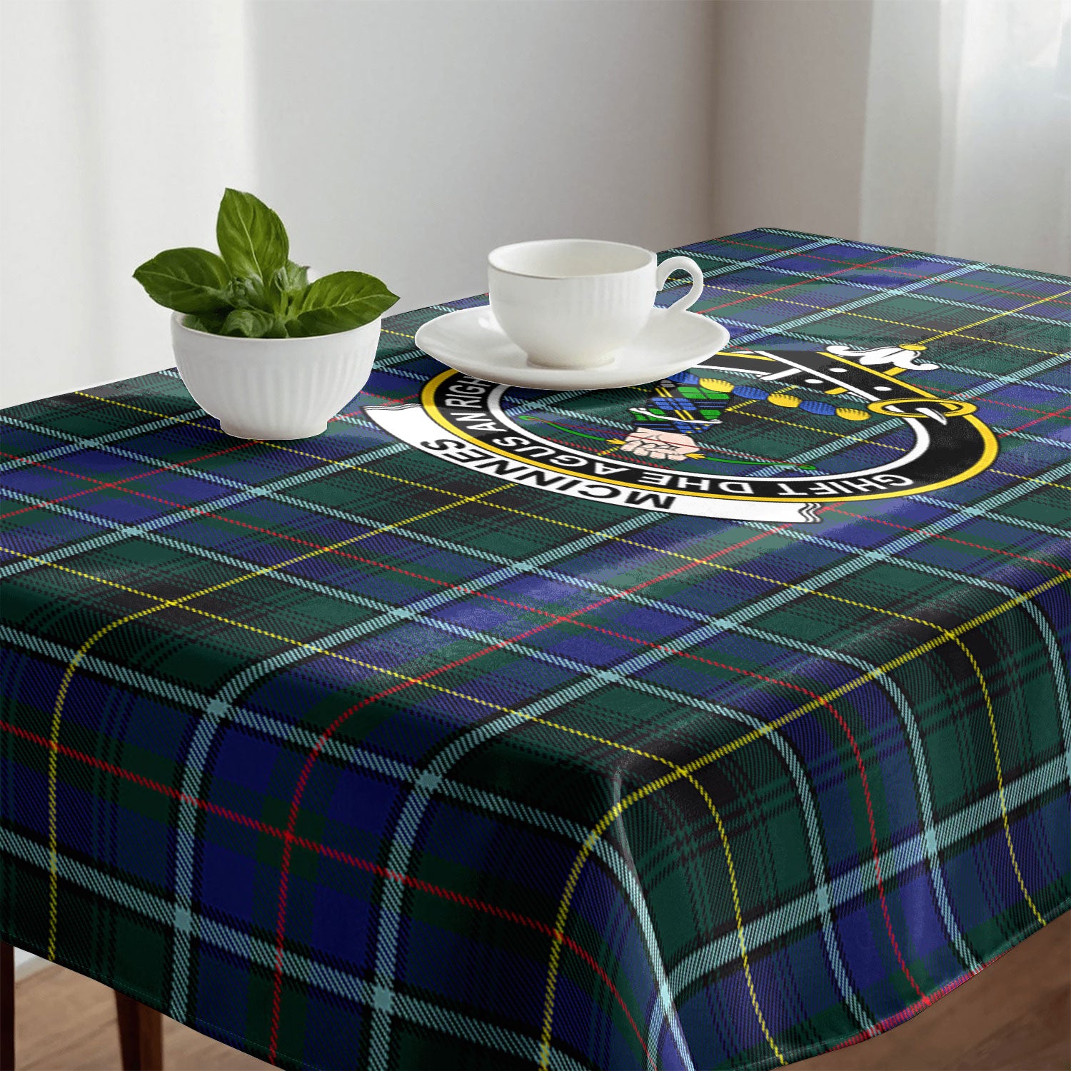 McInnes Modern Tartan Crest Tablecloth