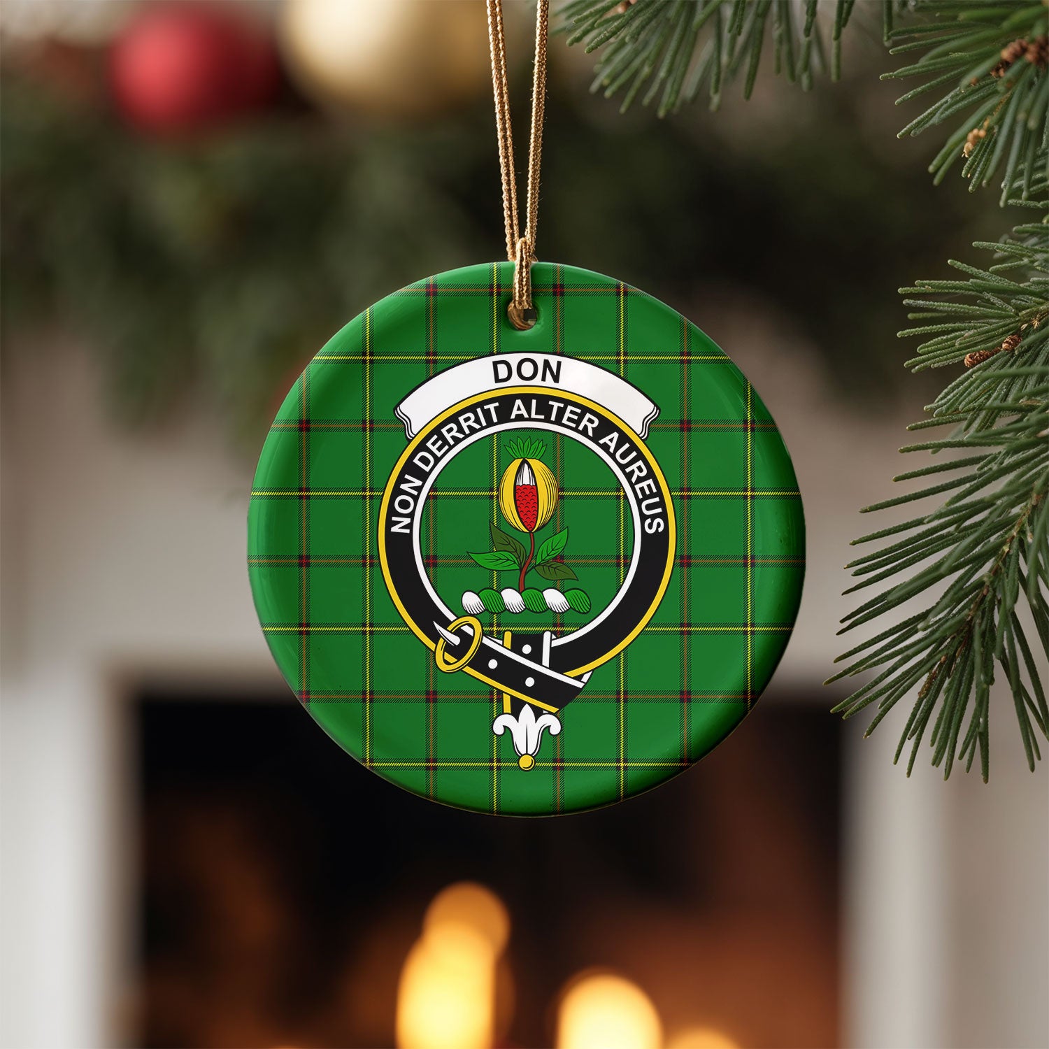 Don Tartan Crest Christmas Ceramic Ornament