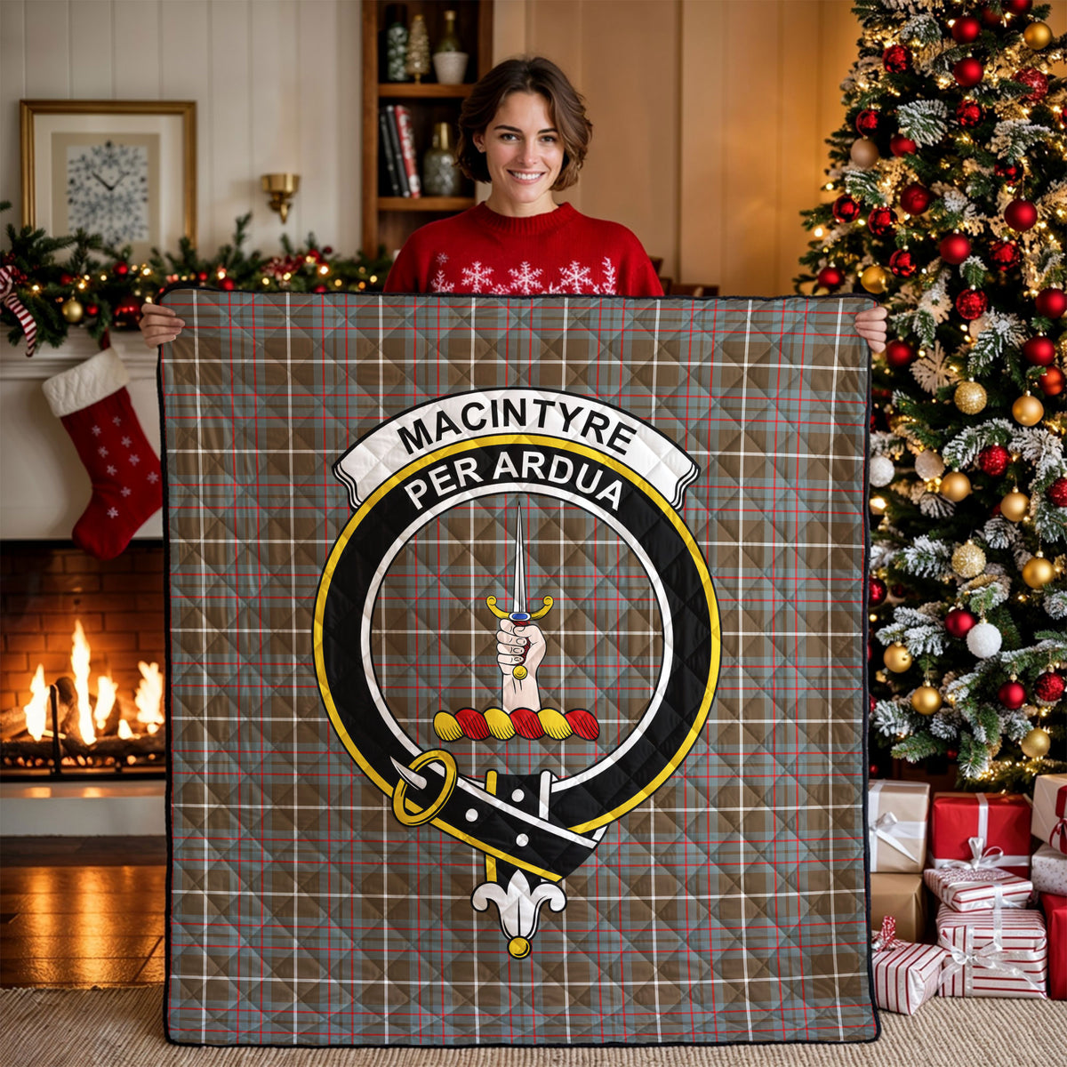 MacIntyre Hunting Weathered Tartan Crest Quilt