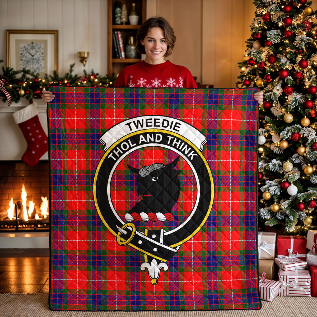 Tweedie Tartan Crest Quilt