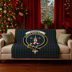 Russell Modern Tartan Crest Quilt