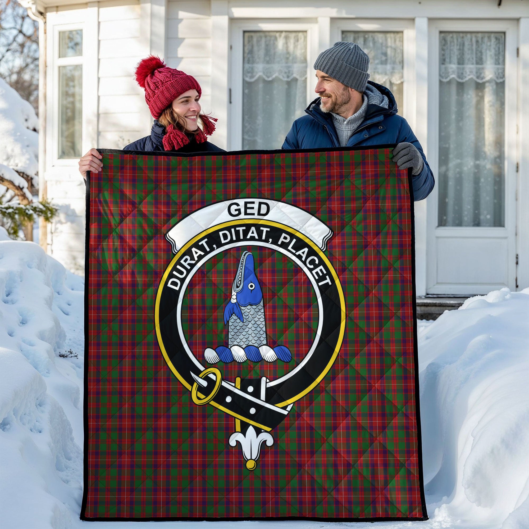Ged Tartan Crest Quilt